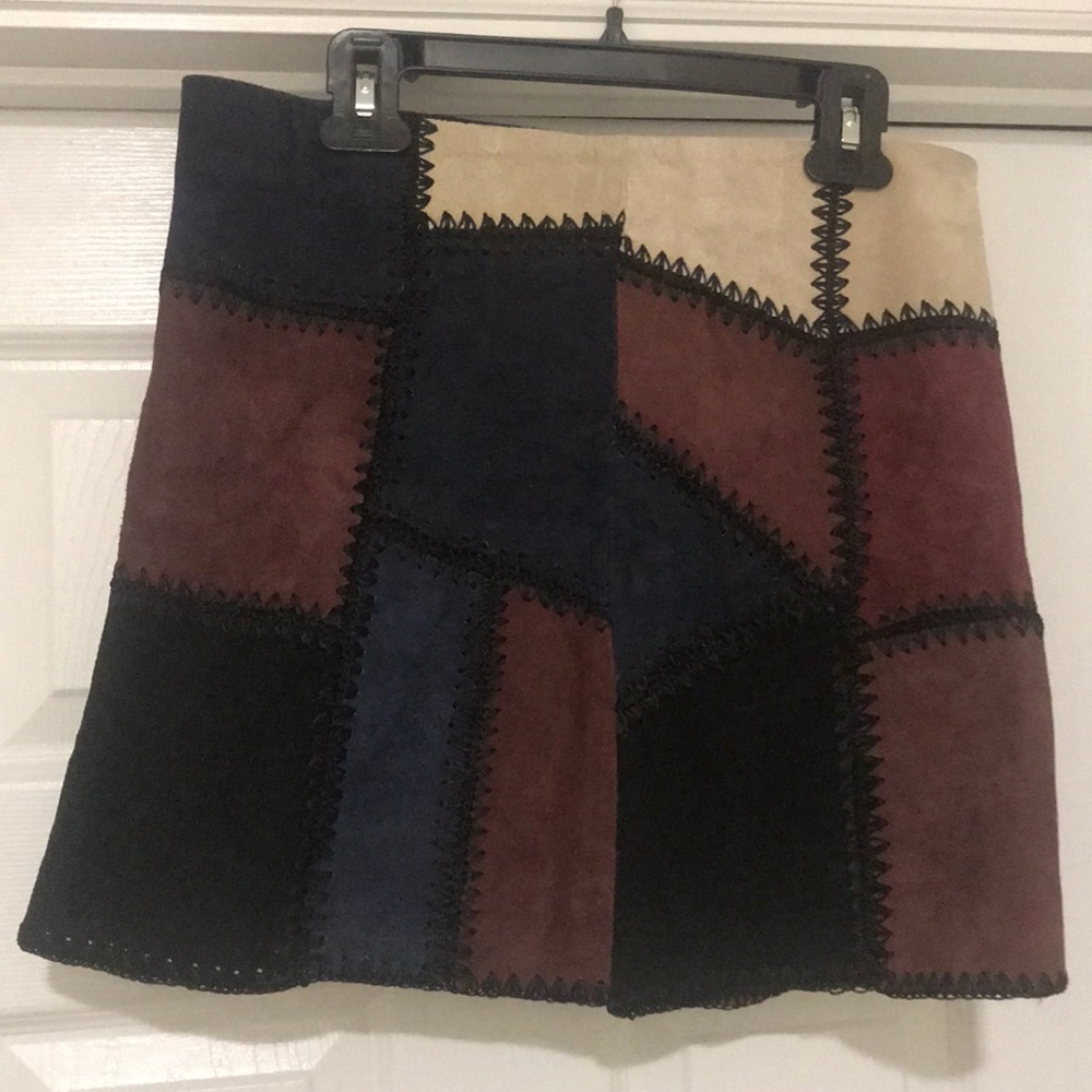 Zara XS Patch Mini Skirt